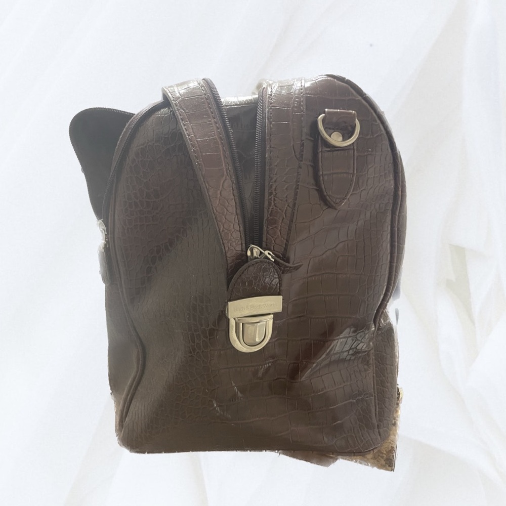 Leather Travel Duffle Bag - Picture 2 of 5